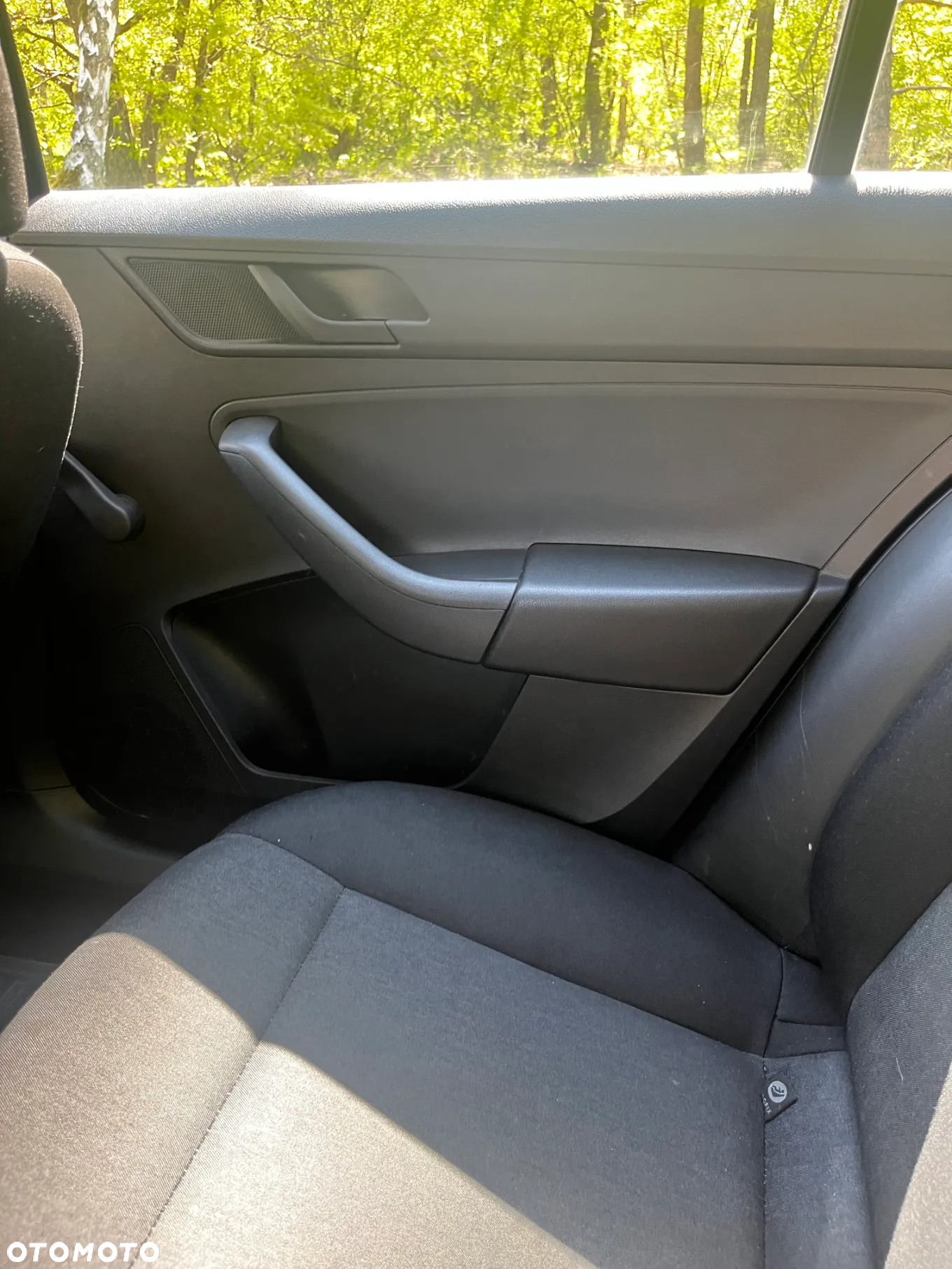 Skoda RAPID 1.6 TDI Ambition - 8