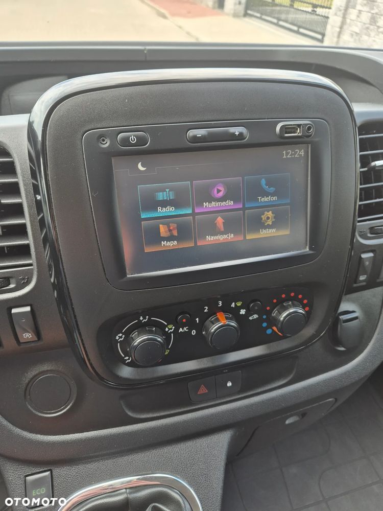 Opel Vivaro Sport LONG 2017r Navi Klima Led - 16