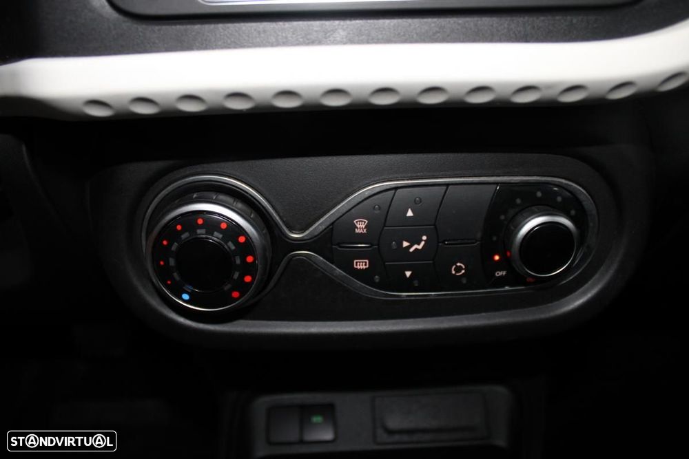 Renault Twingo Z.E. 22 Zen - 19