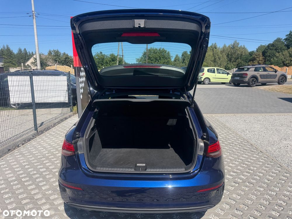 Audi A3 Sportback - 15