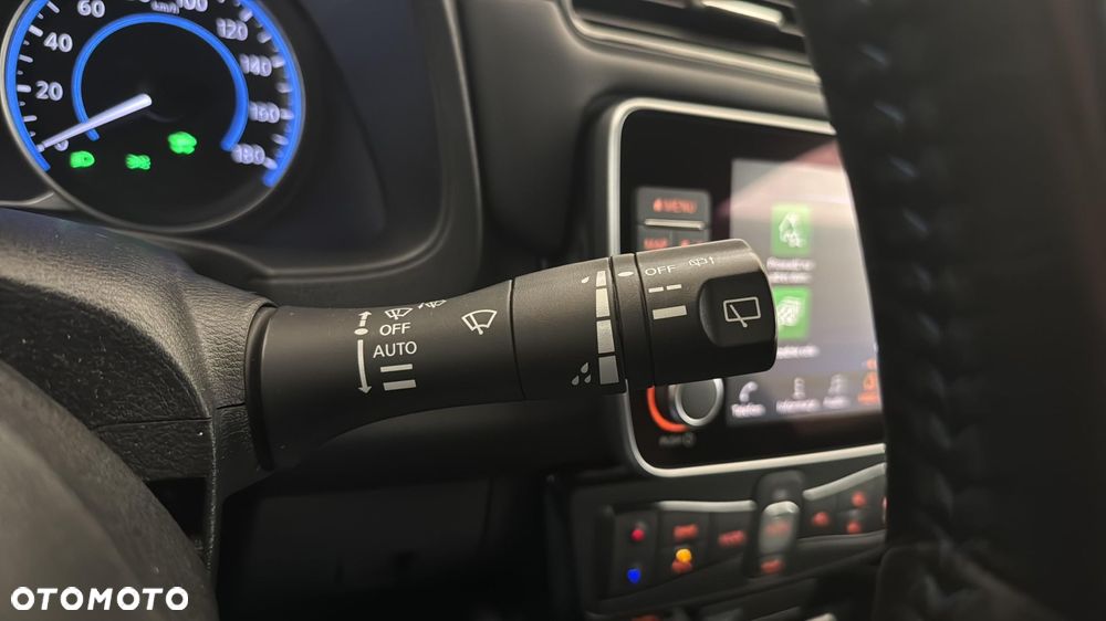 Nissan Leaf 40kWh N-Connecta - 26