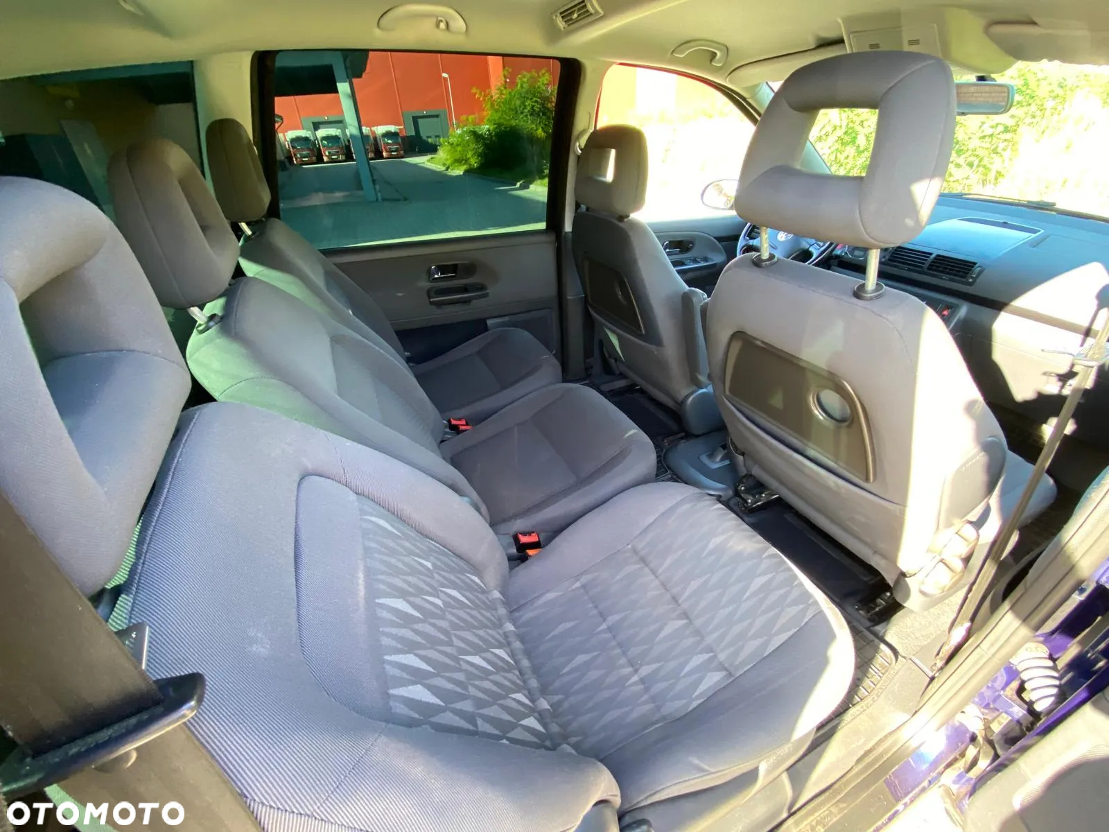 Volkswagen Sharan - 20