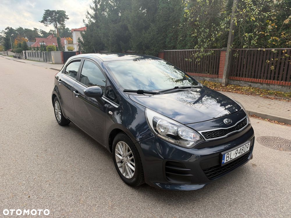 Kia Rio 2015 photo 3