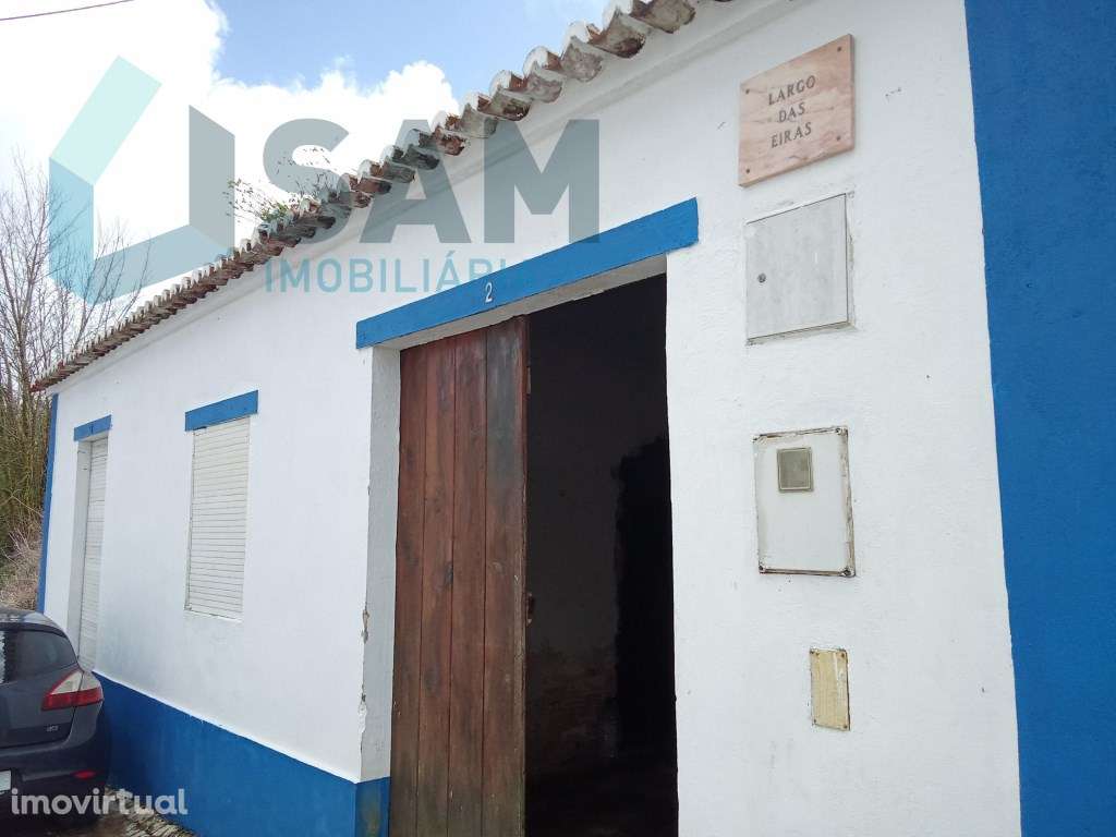 Casa Antiga para Restauro - Grande imagem: 2/8