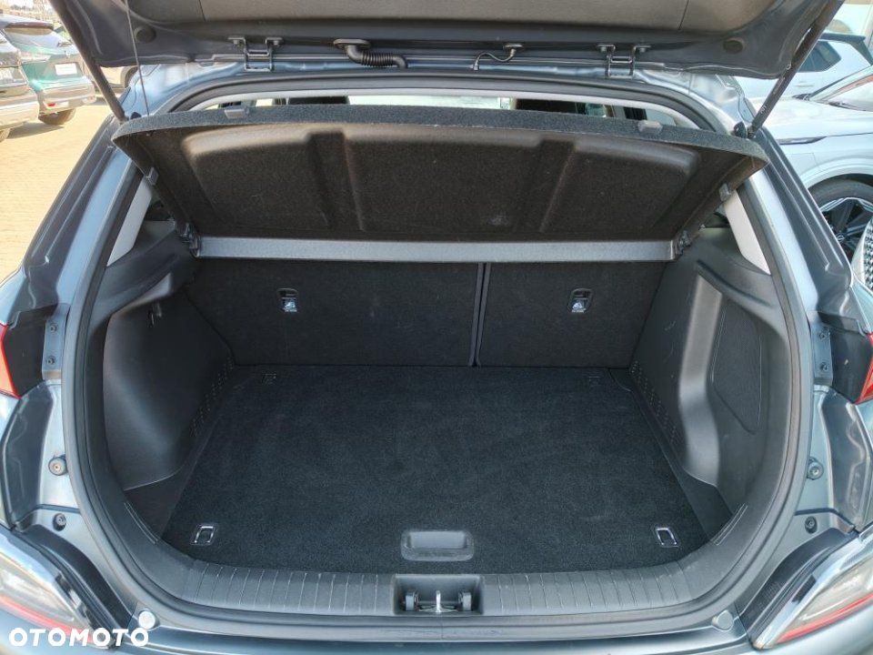 Hyundai Kona - 13