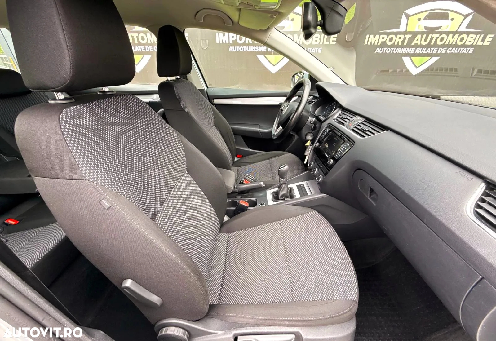 Skoda Octavia Combi 1.6 TDI (Green tec) 4x4 Ambition - 20