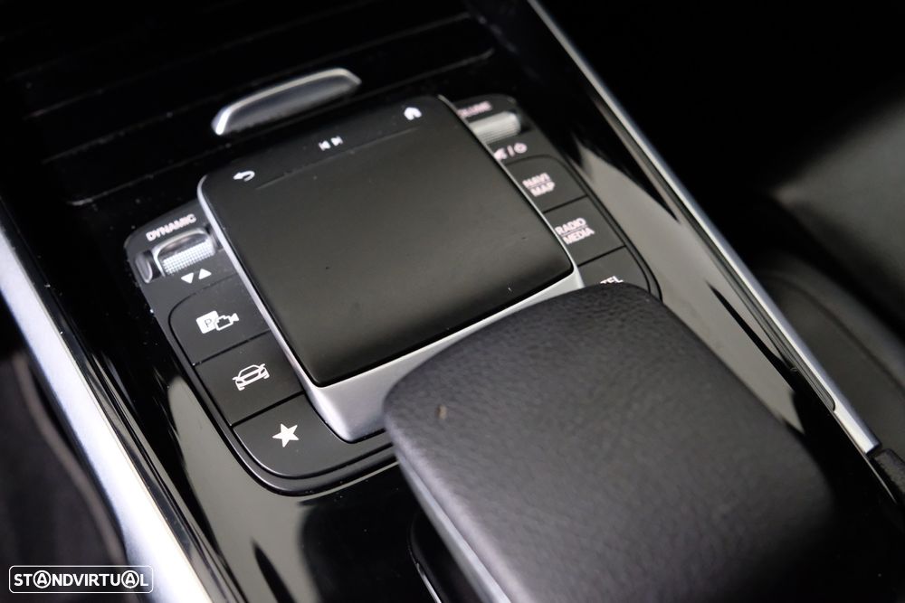 Mercedes-Benz GLB 180 d Progressive - 16