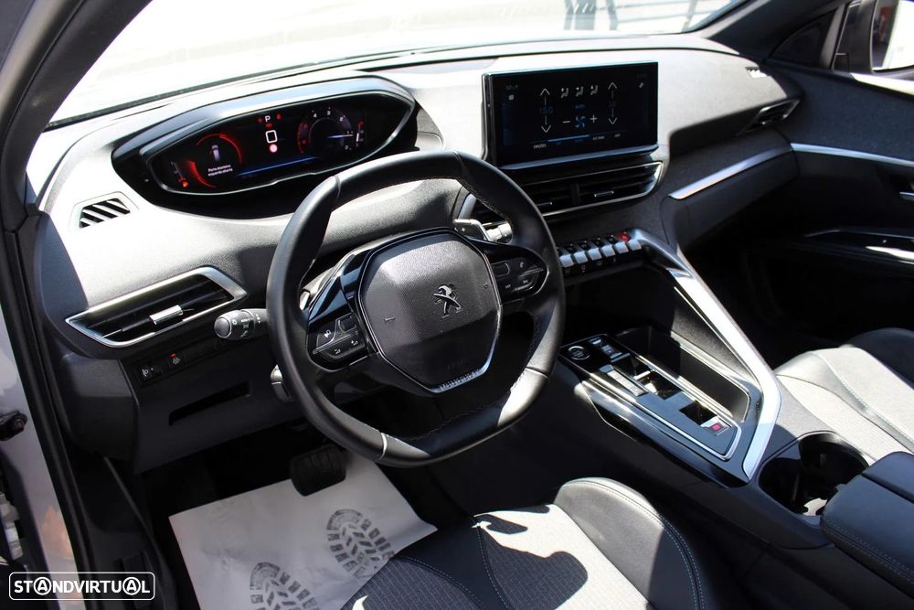 Peugeot 5008 1.2 PureTech Allure Pack EAT8 - 10