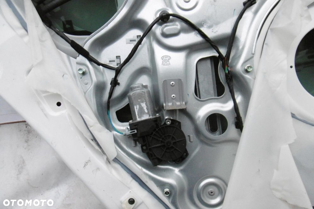 Drzwi tył lewe Hyundai IX 35 - 4