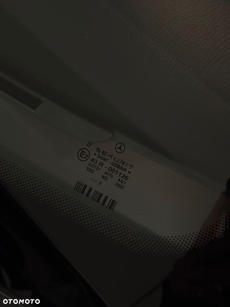 Mercedes-Benz CLK 320 - 25