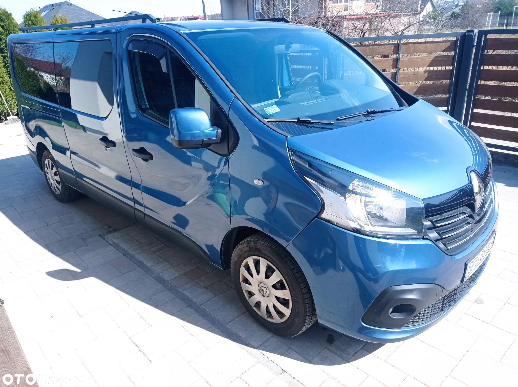 Renault Trafic - 1