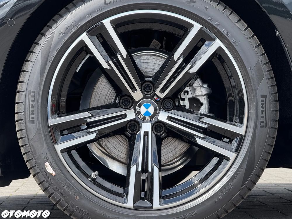 BMW Seria 3 318i M Sport - 5