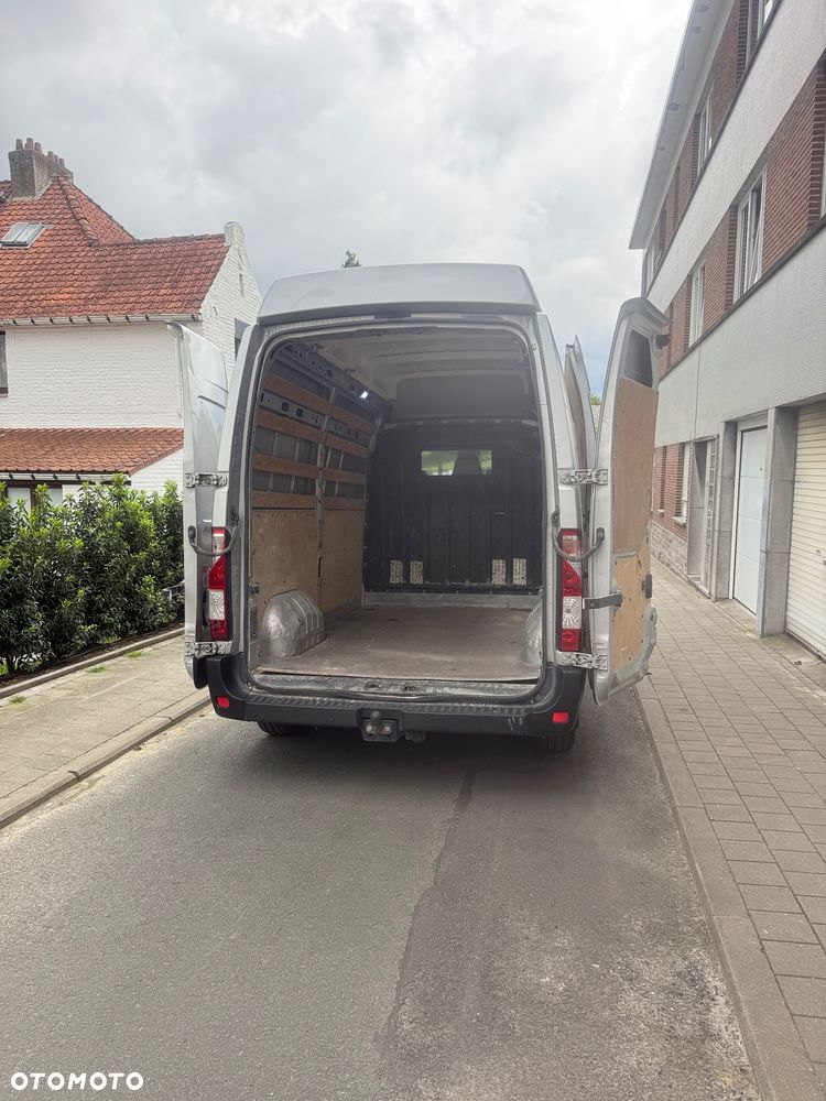 Opel Movano - 8