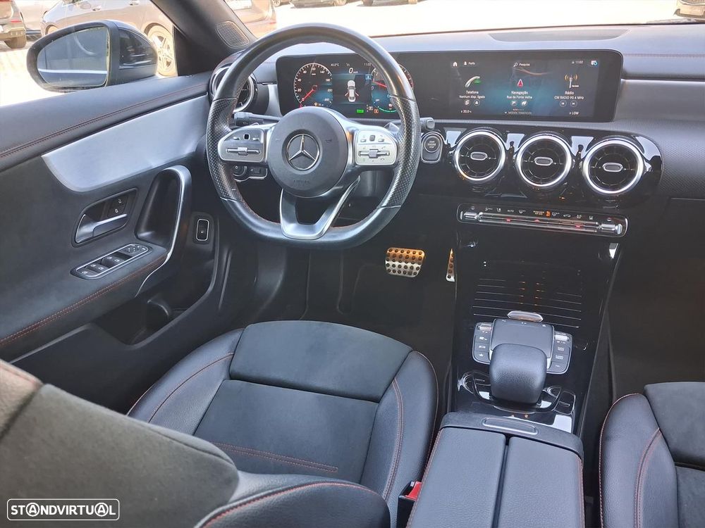 Mercedes-Benz CLA 250 e 8G-DCT AMG Line - 16