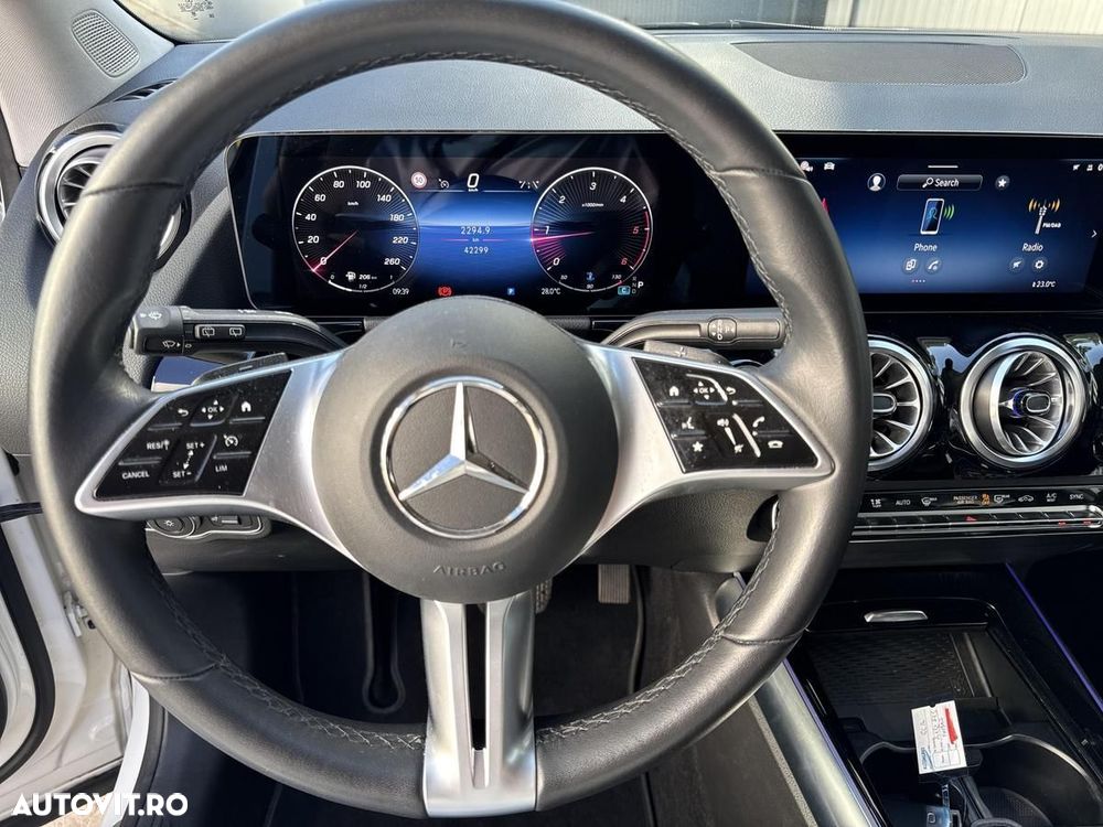 Mercedes-Benz GLA 200 d 4MATIC Aut. - 11