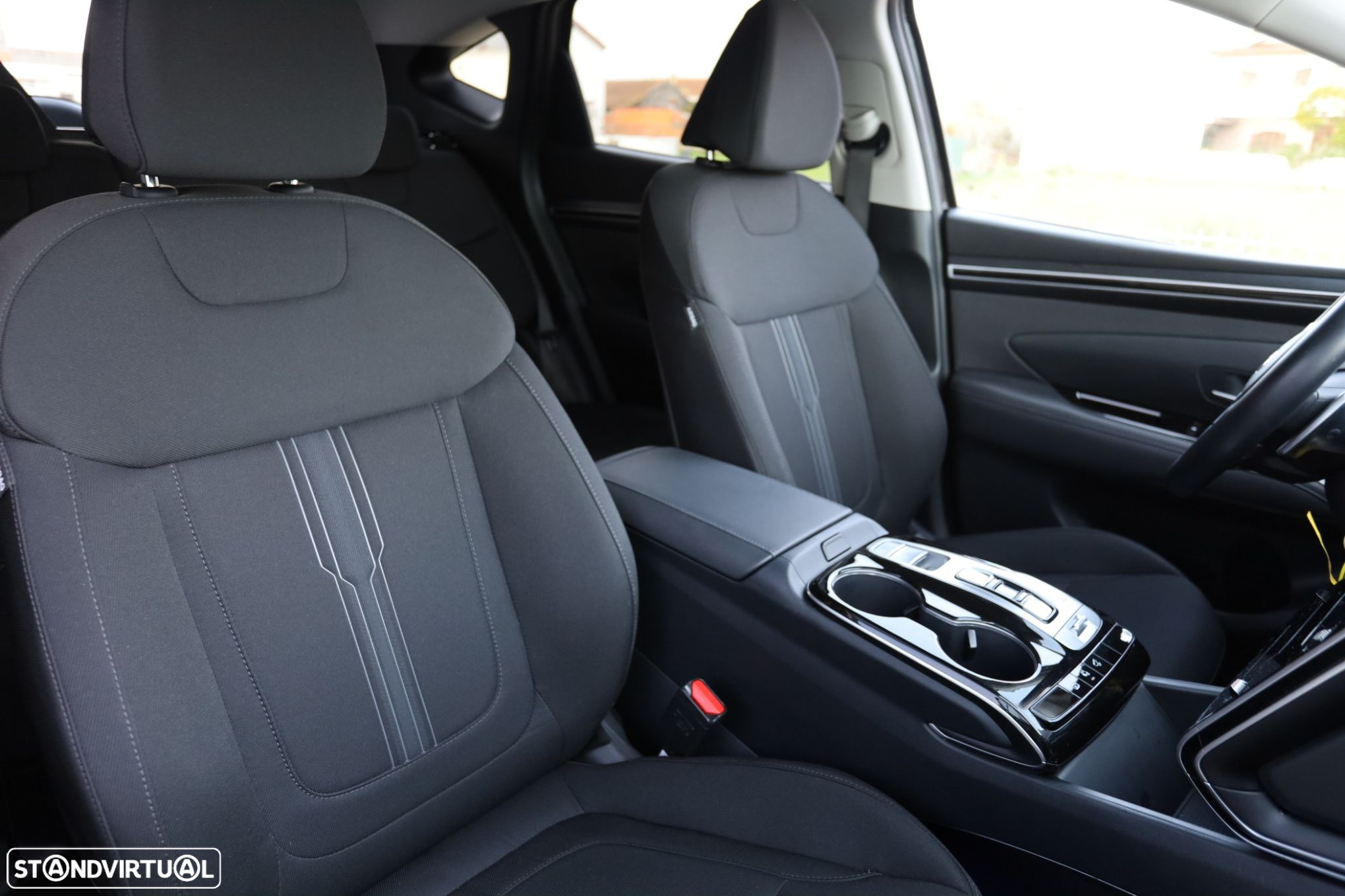 Hyundai Tucson 1.6 T-GDI HEV Premium - 17