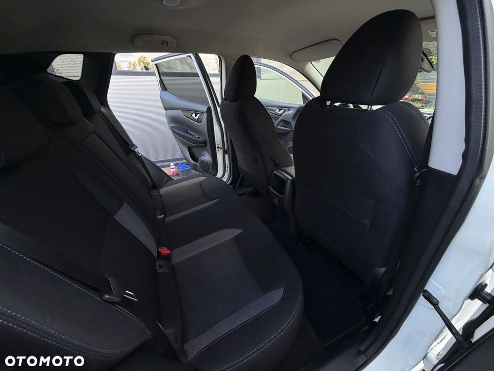 Nissan Qashqai - 17