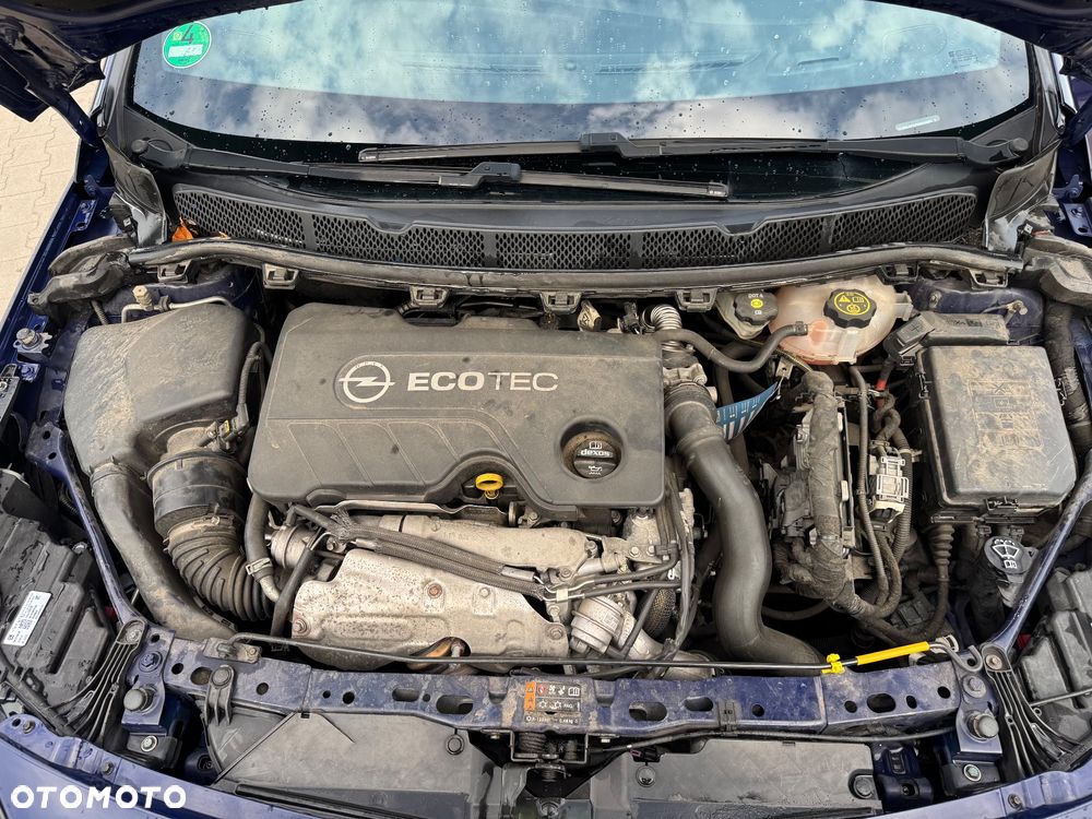 Opel Astra 1.6 CDTI Elite S&S - 27