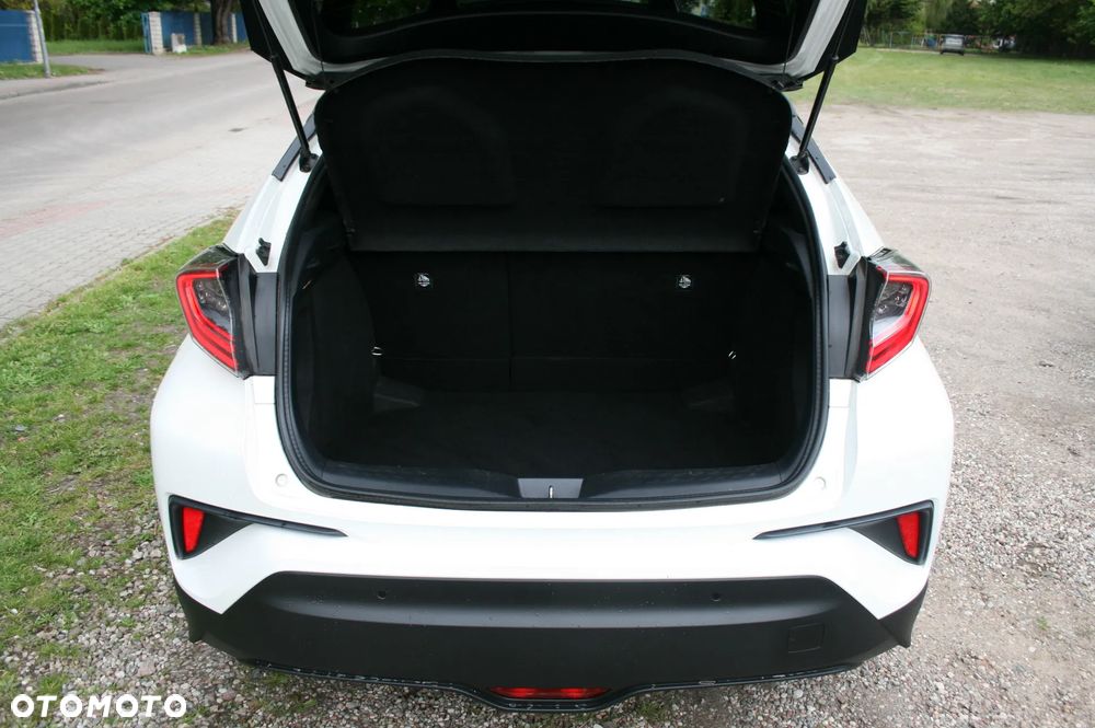 Toyota C-HR Style - 8