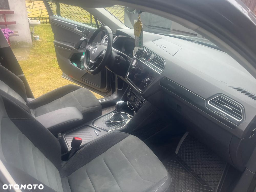 Volkswagen Tiguan - 14