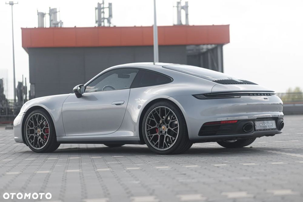 Porsche 911 Carrera S - 19