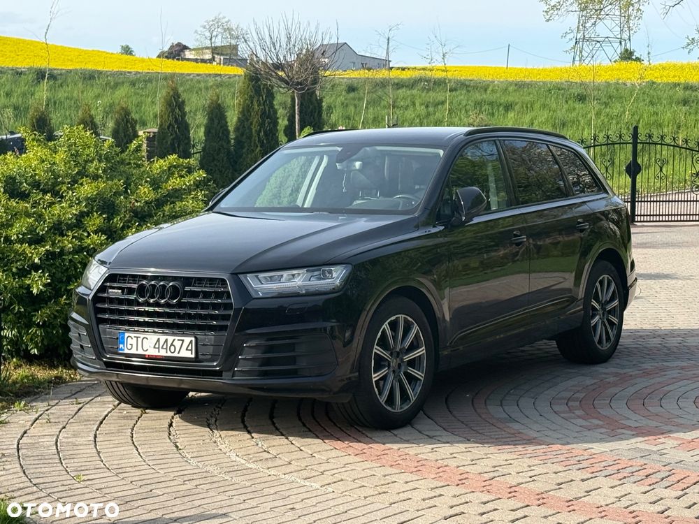 Audi Q7 - 11
