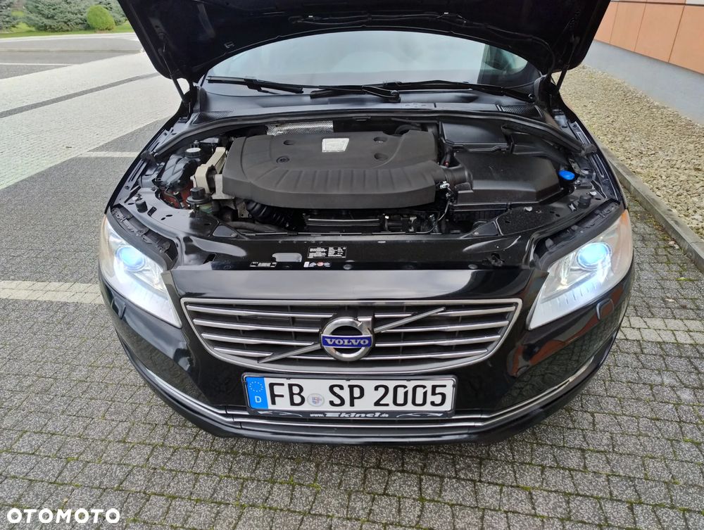 Volvo V70 D3 Momentum - 23