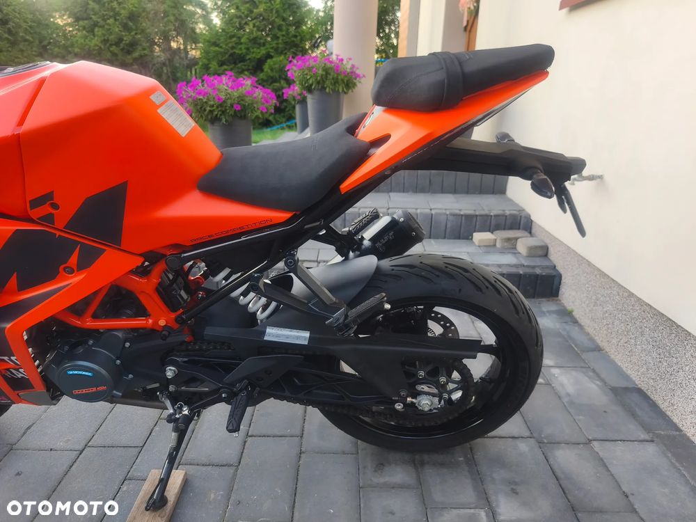 KTM RC 125 - 17