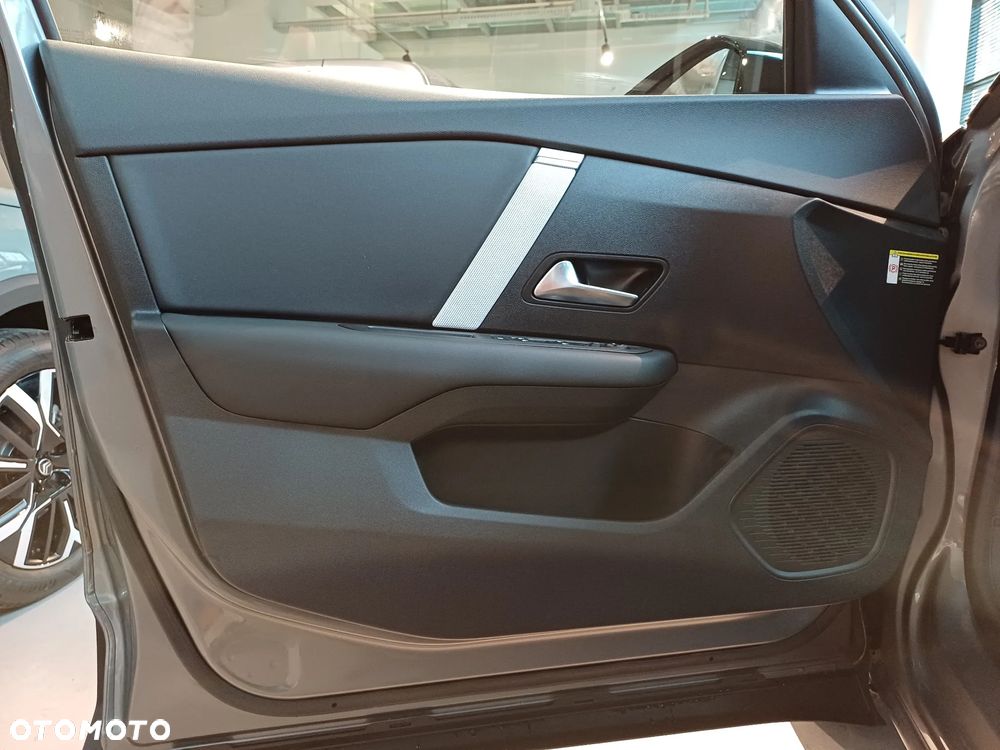 Citroën C4 1.2 mHEV Max eDCT6 - 8