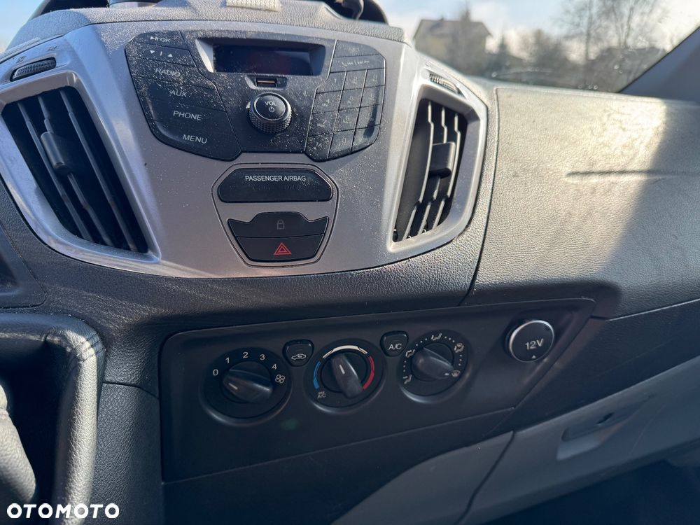 Ford Transit Custom - 13