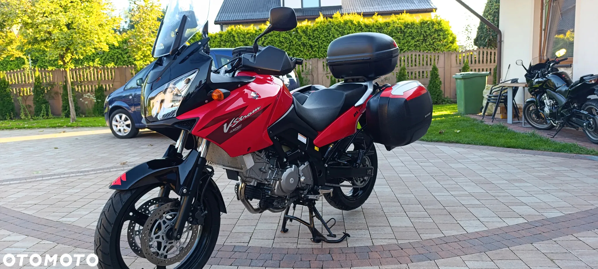 Suzuki V-STROM - 4