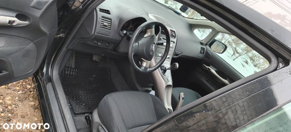 Toyota Auris 1.6 MultiMode Executive - 8