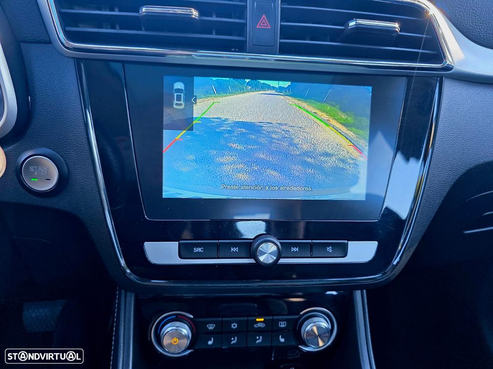 MG ZS Maximal Luxury - 12