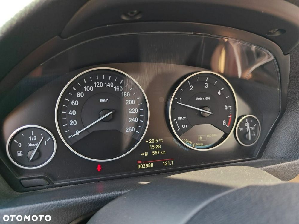 BMW Seria 3 - 18