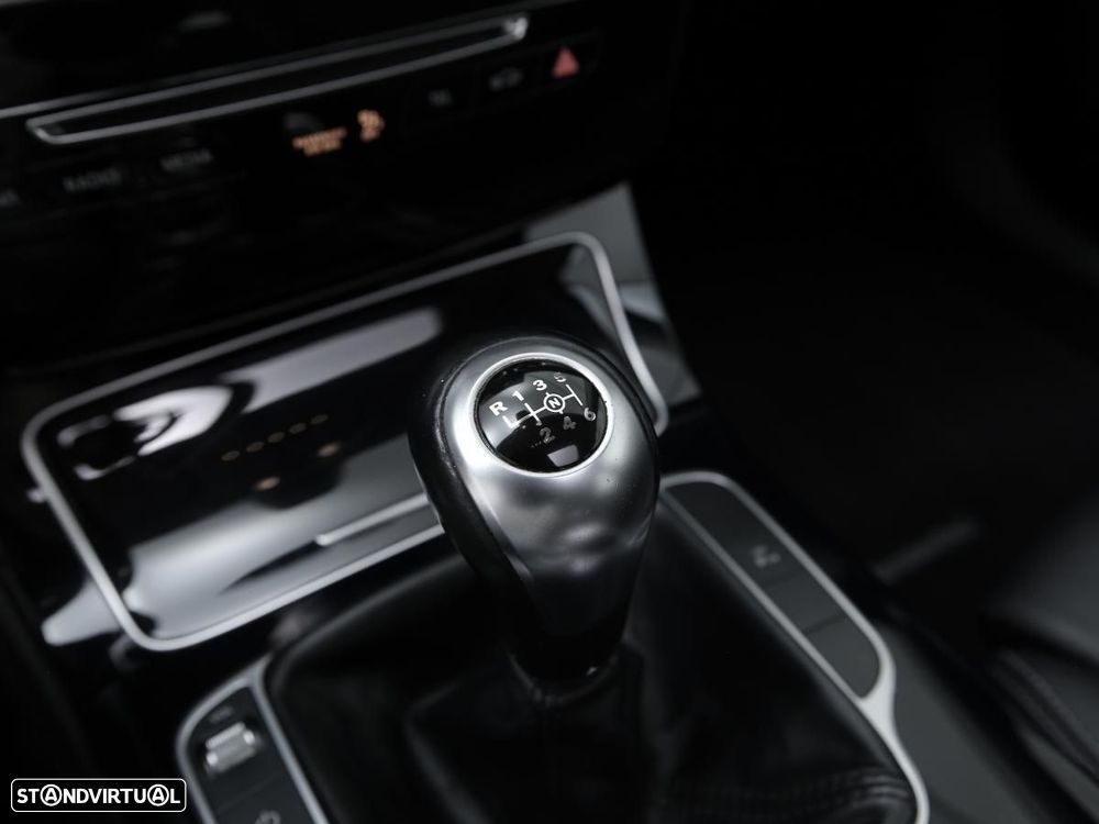 Mercedes-Benz C 200 - 20