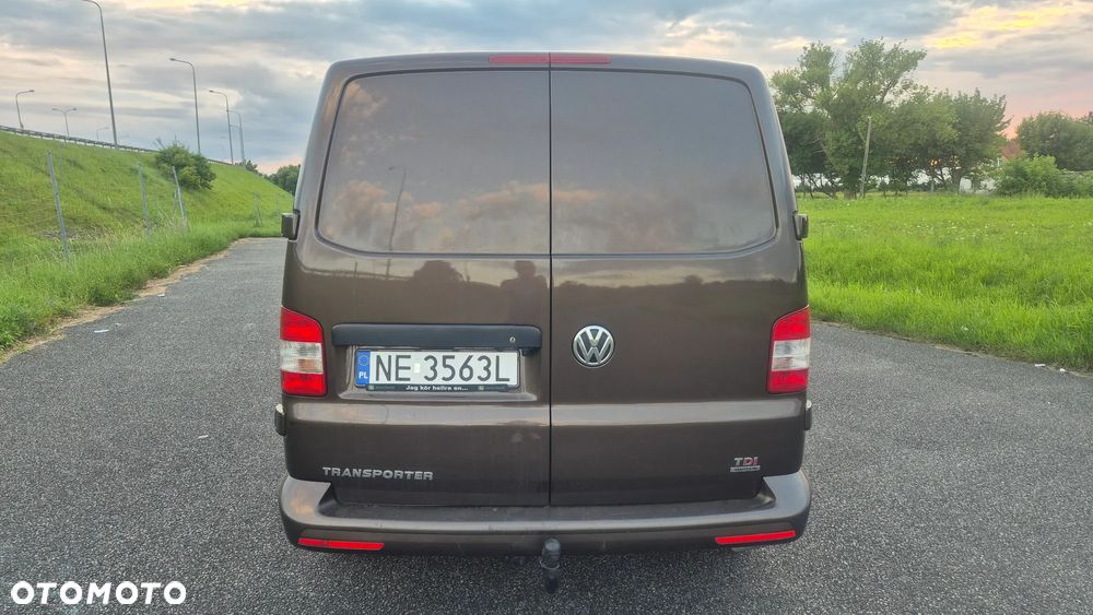 Volkswagen Transporter - 4
