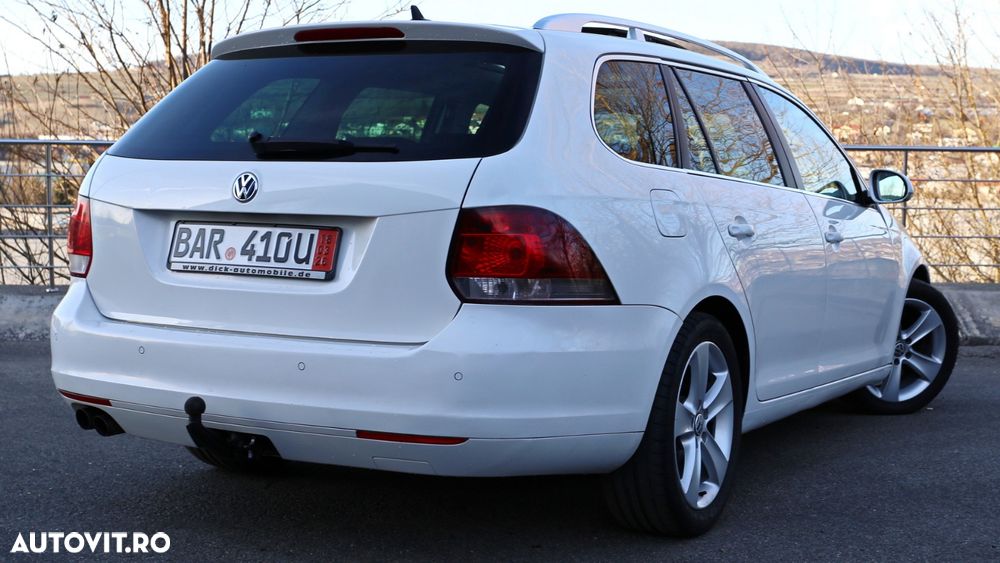 Volkswagen Golf 2.0 TDI Highline - 12