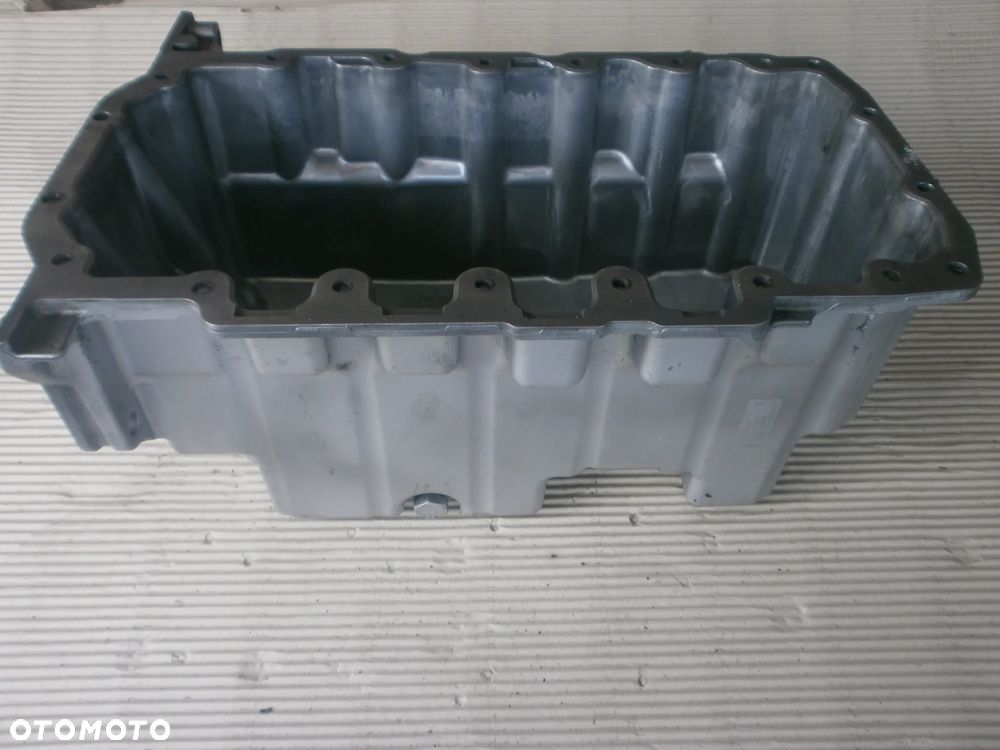 MISKA OLEJU 04L103603AC 2.0TDI DAV DAU DNA DMZ TRANSPORTER CRAFTER - 1