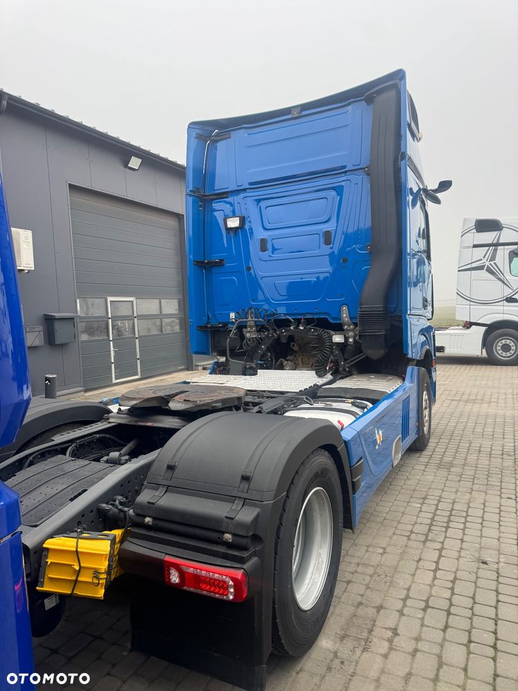 Mercedes-Benz Actros 18.48 GIGA-SPACE - 7