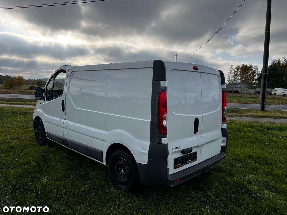 Opel Vivaro - 3
