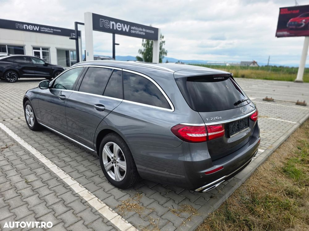 Mercedes-Benz E 220 d 9G-TRONIC Exclusive - 3