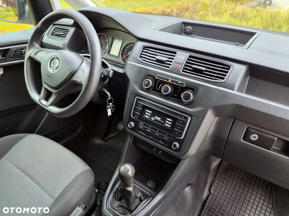 Volkswagen Caddy - 28