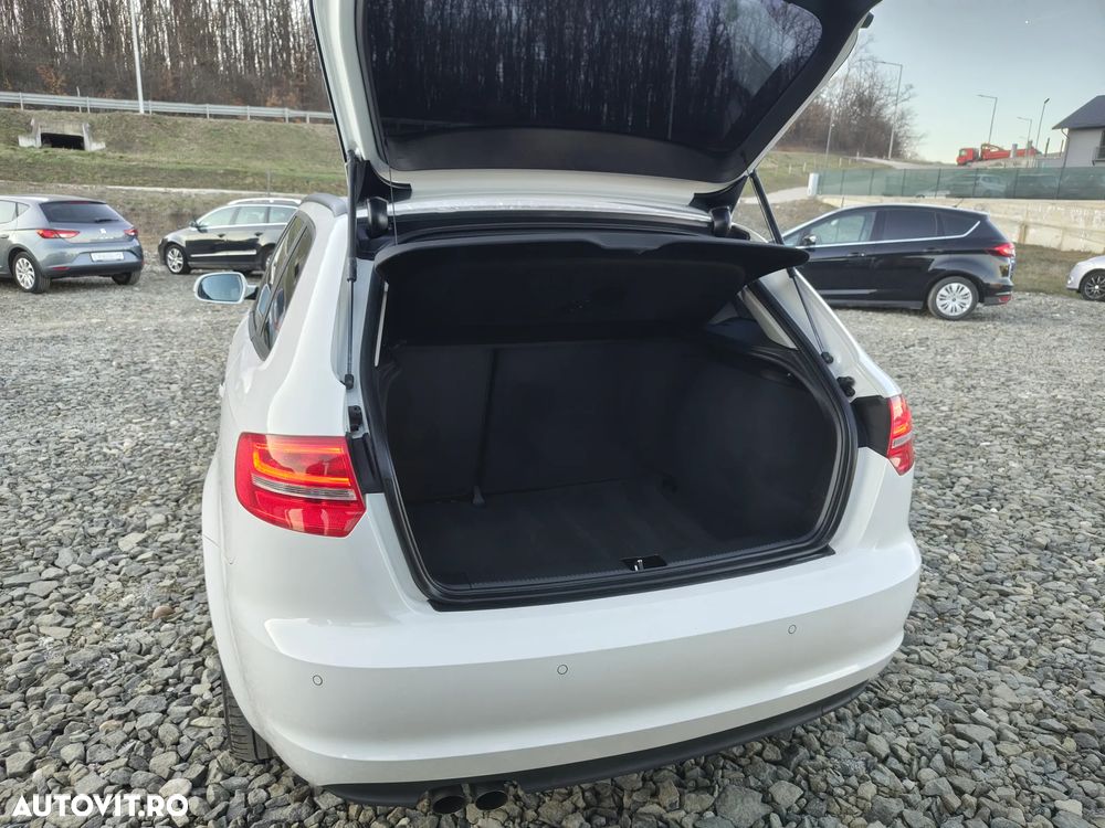 Audi A3 1.4 TFSI ack Attraction - 13