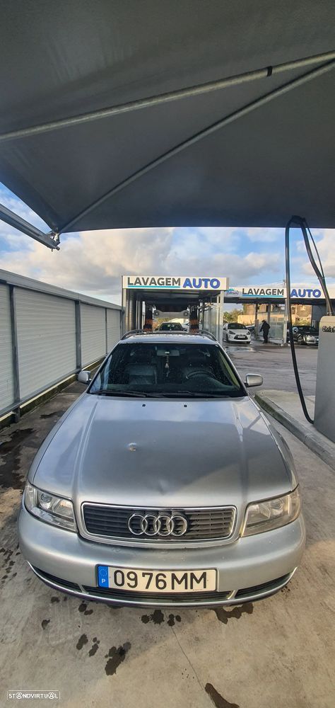 Audi A4 Avant 1.9 TDI Sport - 4