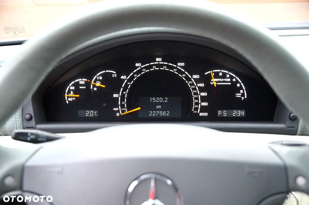 Mercedes-Benz CL 55 AMG - 24