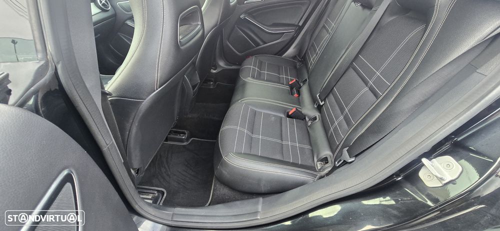 Mercedes-Benz CLA 220 (CDI) d 7G-DCT Urban - 10