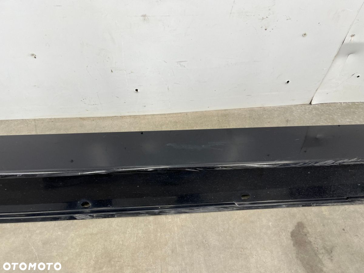 Nakładka progu BMW 5 E60 E61 prawa listwa próg zewnętrzny 7033760 - 10