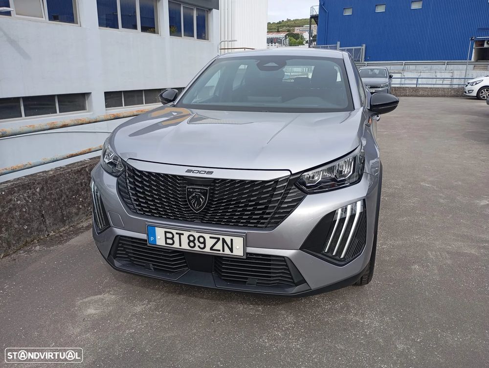 Peugeot 2008 1.2 PureTech Style - 4