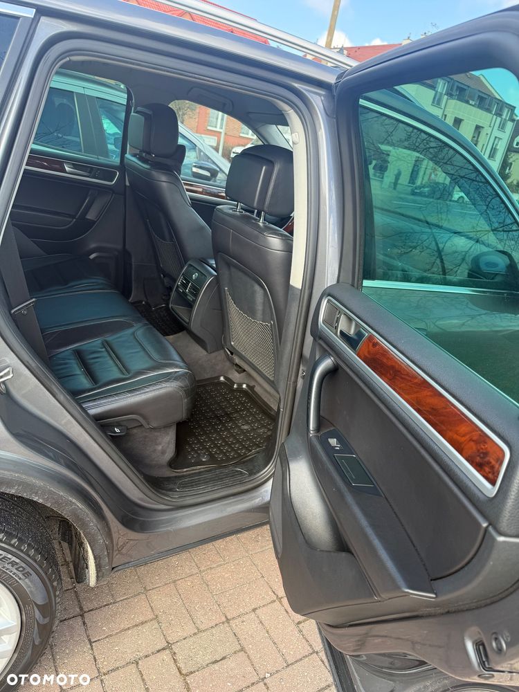 Volkswagen Touareg 3.0 V6 TDI BMT - 14