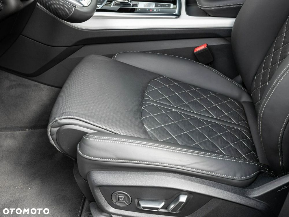 Audi Q8 50 TDI mHEV Quattro Tiptronic - 11